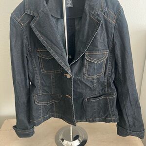 Pierre Cardin Dark Denim Jacket. Women’s size 16